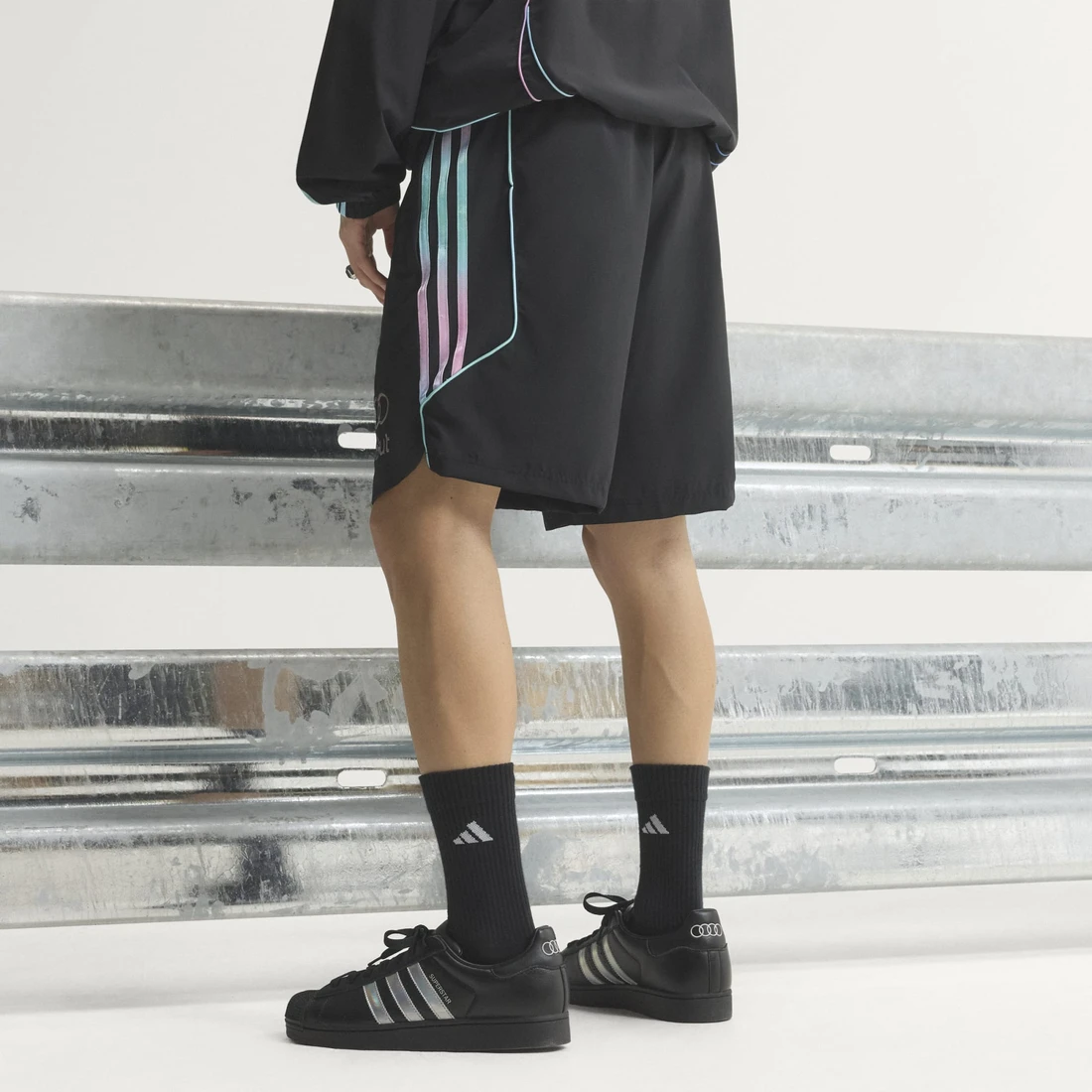 아디다스 아우디 F1 팀 MIAMI 팀가이스트 쇼츠 KQ8631