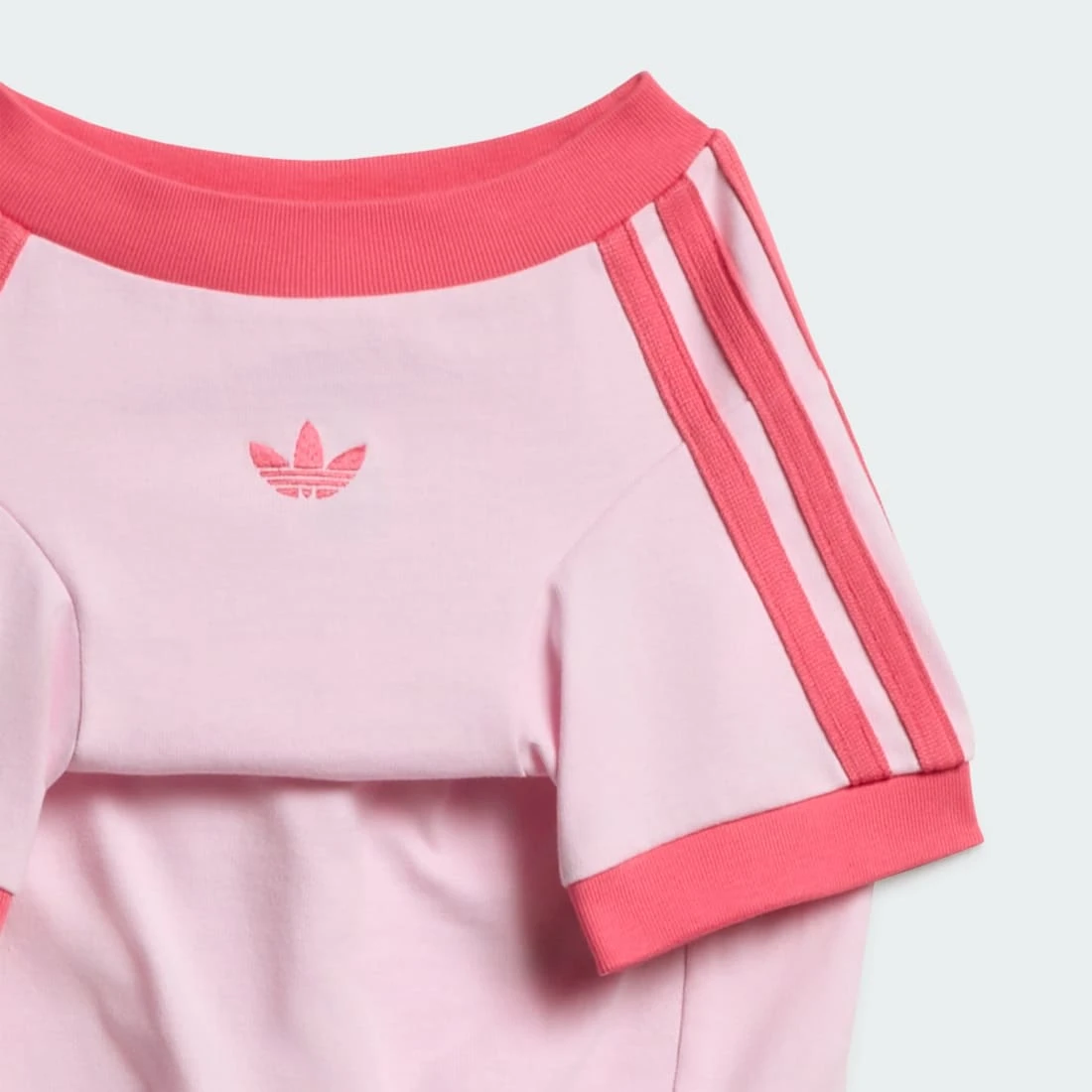 아디다스 펫 캘리 티셔츠 클리어 핑크 리얼 핑크 KY8729