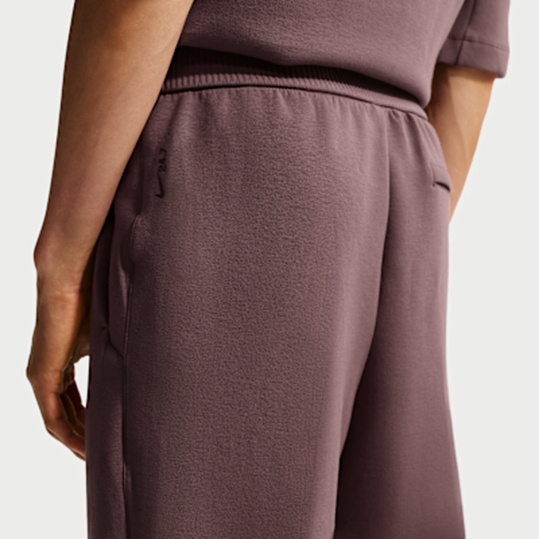 나이키 24.7 임파서블리소프트 남성 드라이 핏 팬츠 HQ6971-502