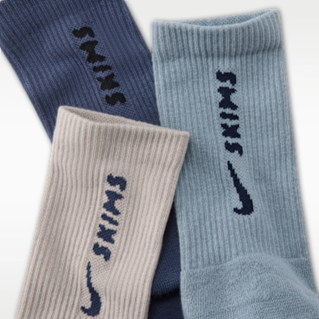 나이키스킴스 여성 드라이 핏 크루 삭스(3켤레) IQ8104-906