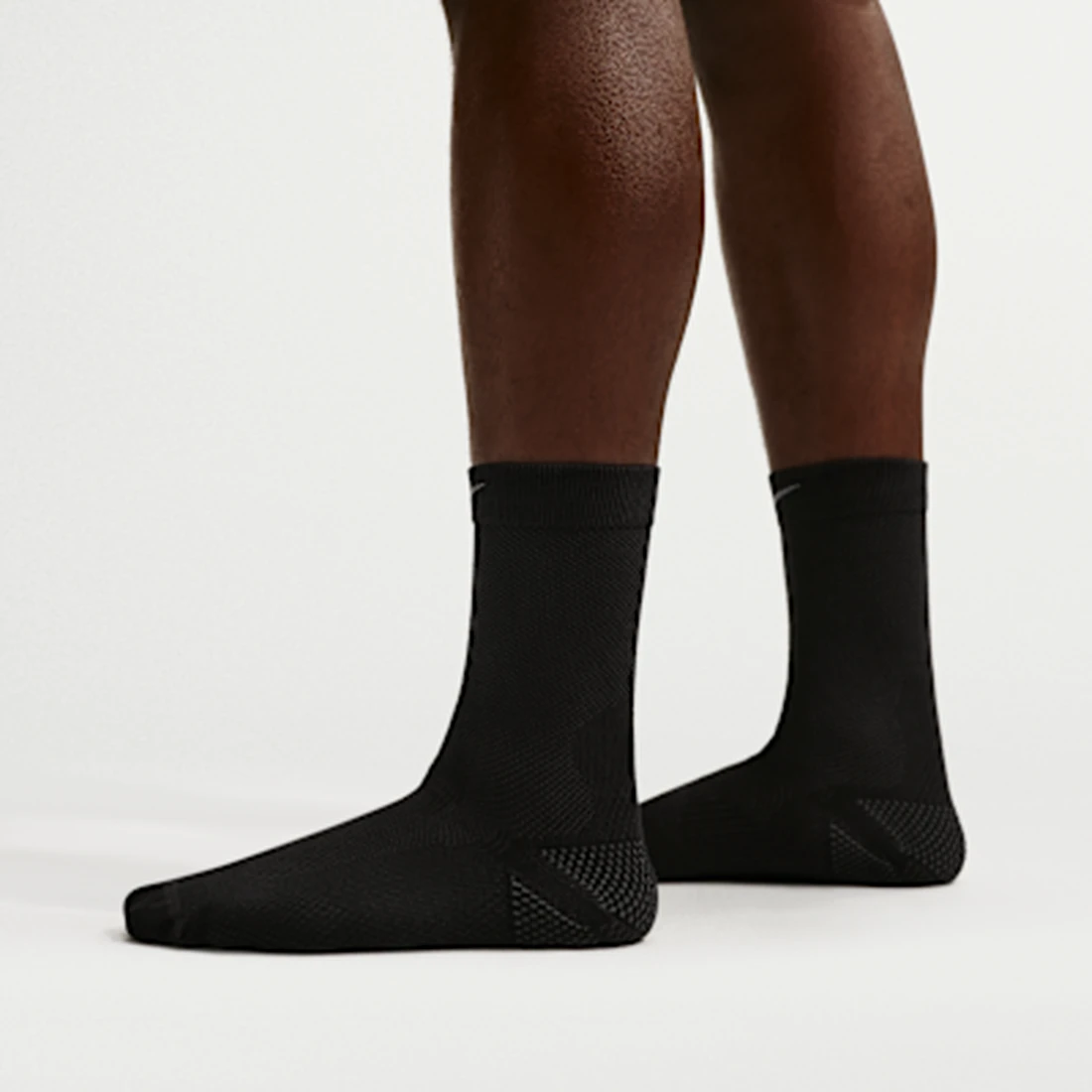 나이키 러닝 라이트웨이트 크루 삭스 블랙 다크 스모크 그레이 (국내 정식 발매 제품) HV6919-010