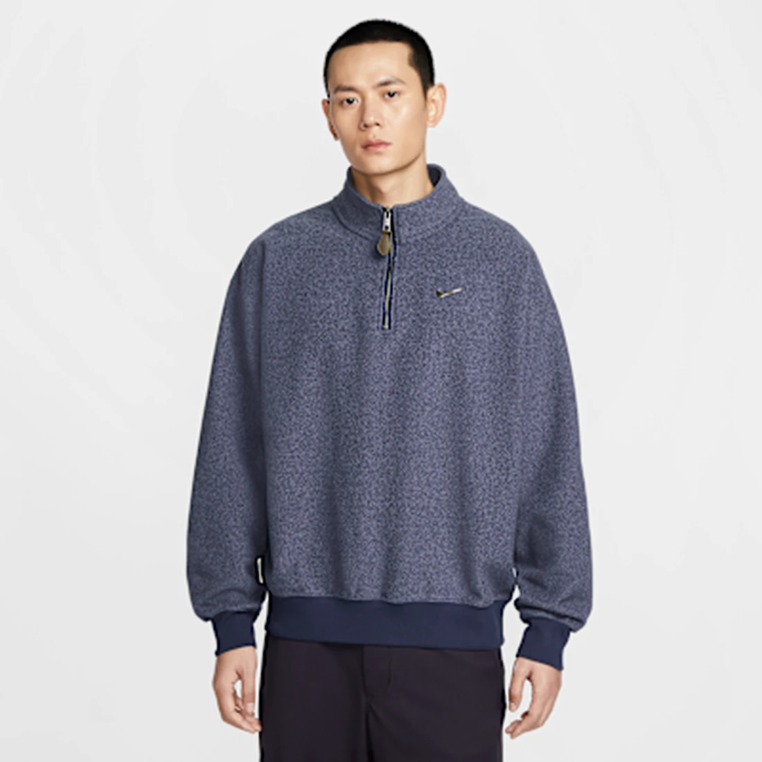 나이키 솔로 스우시 플리스 쿼터집 탑 미드나이트 네이비 (IQ3975-410) IQ3975-410