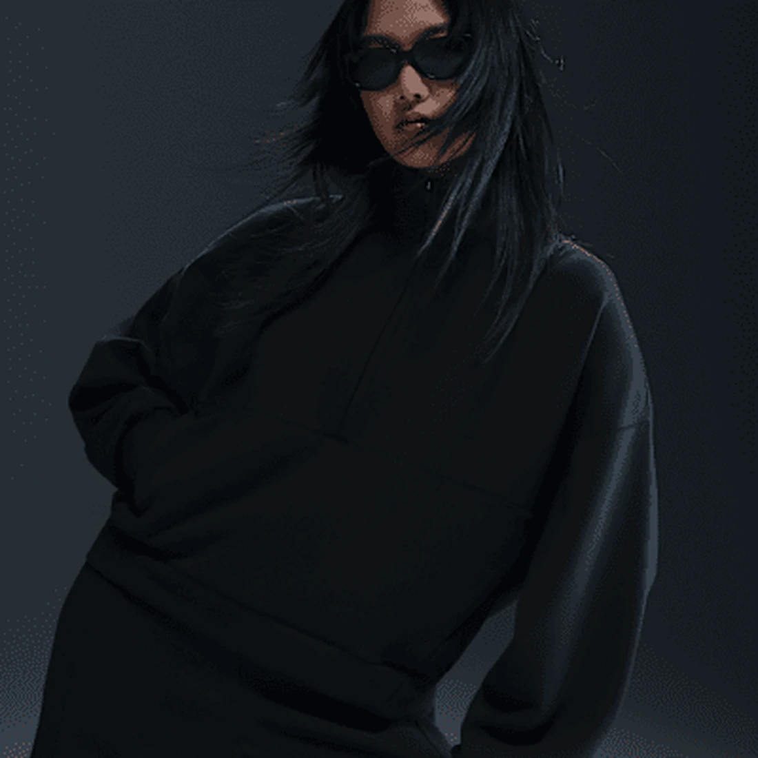 나이키 24.7 임파서블리소프트 여성 드라이 핏 오버사이즈 하프집 탑 HQ8189-010