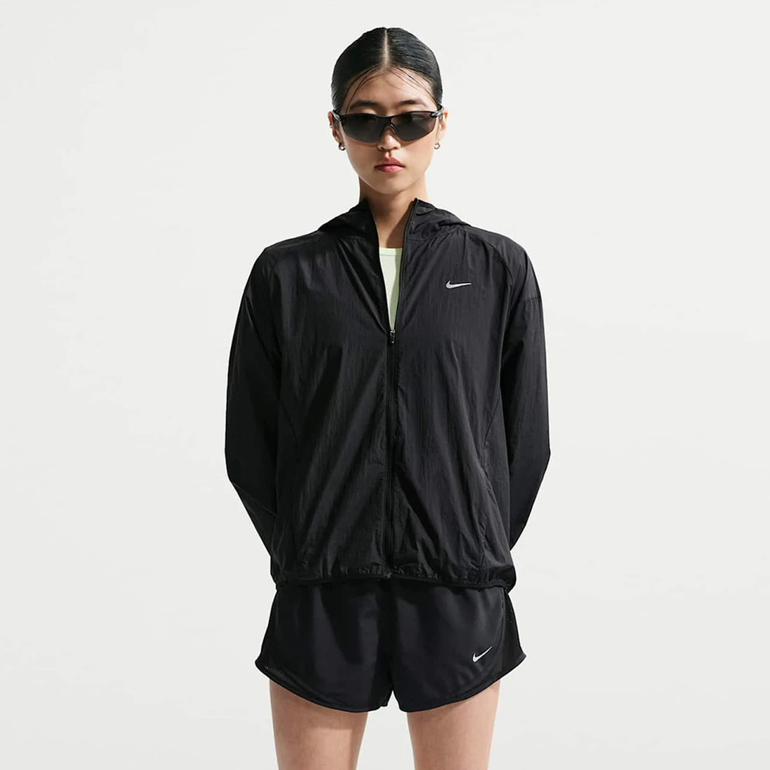 나이키 템포 UV 차단 경량 러닝 재킷 W 블랙 IH7974-010