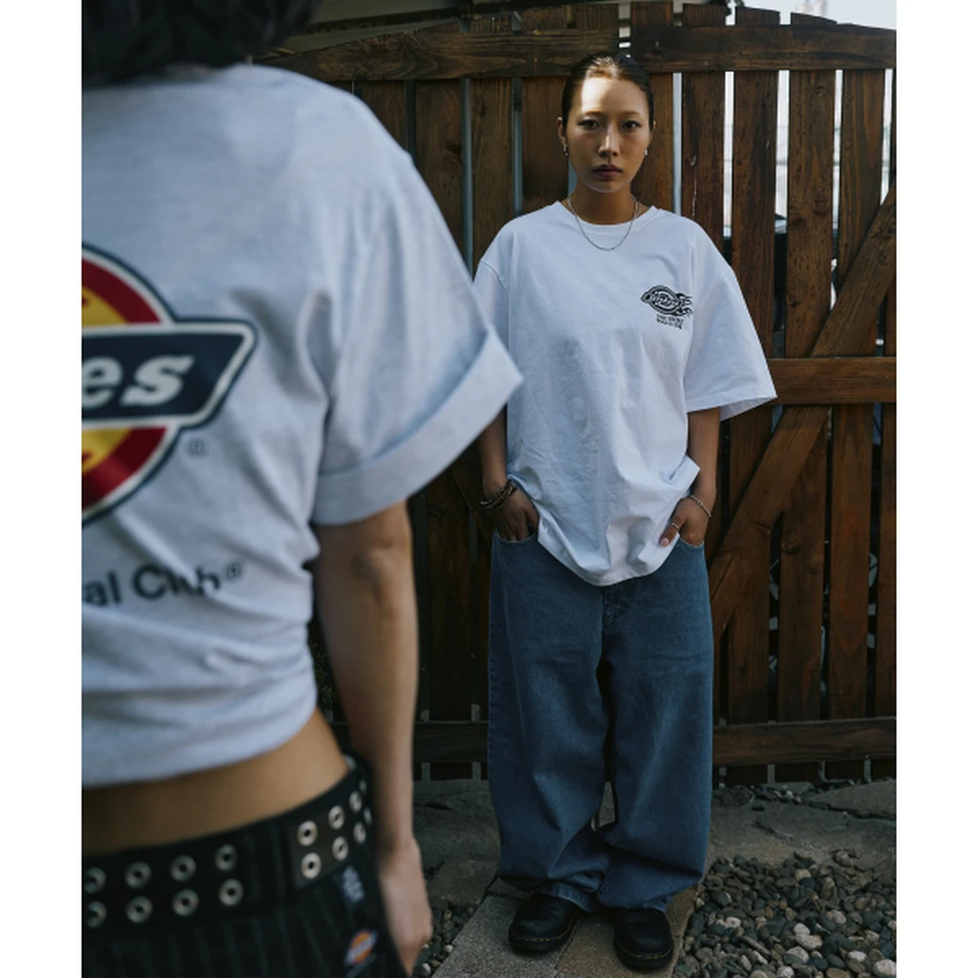 디키즈 X ASSC 플레임 티셔츠 화이트 ASSCDKSS02WH
