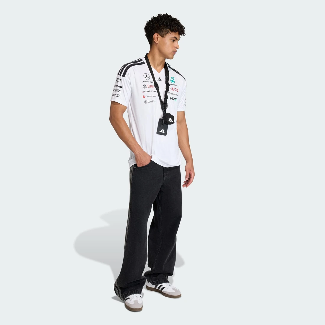 아디다스 x 메르세데스 AMG F1 팀 드라이버 저지 화이트 - KR 사이즈 (논 마킹 버전) KF0160