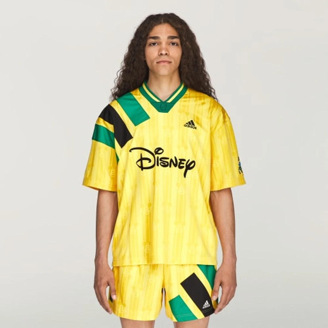 아디다스 Brain Dead x Disney 축구 저지 KR5195