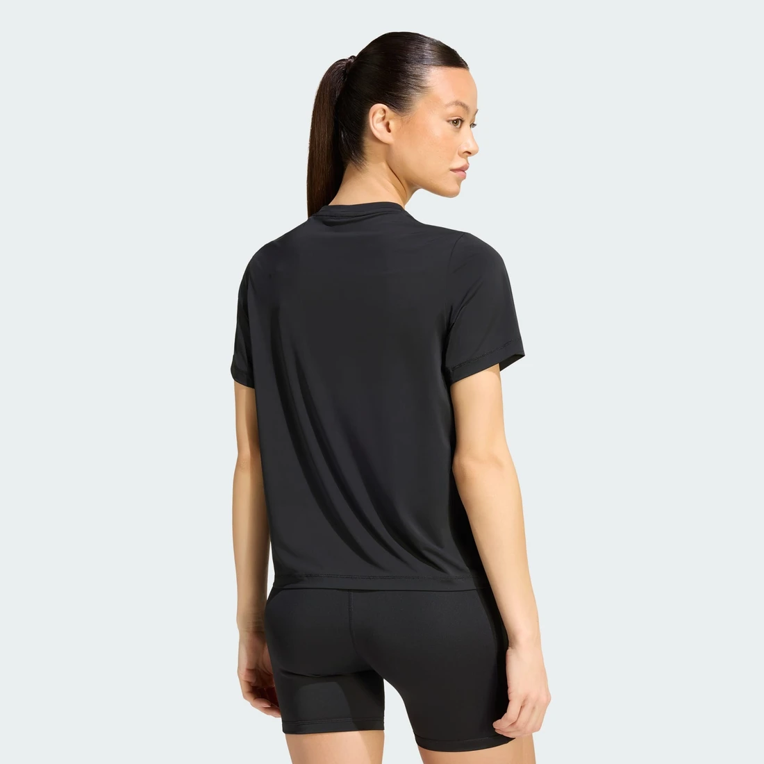 아디다스 프라임리프트 에센셜 워크아웃 티셔츠 블랙 - KR 사이즈 우먼스 KW4399