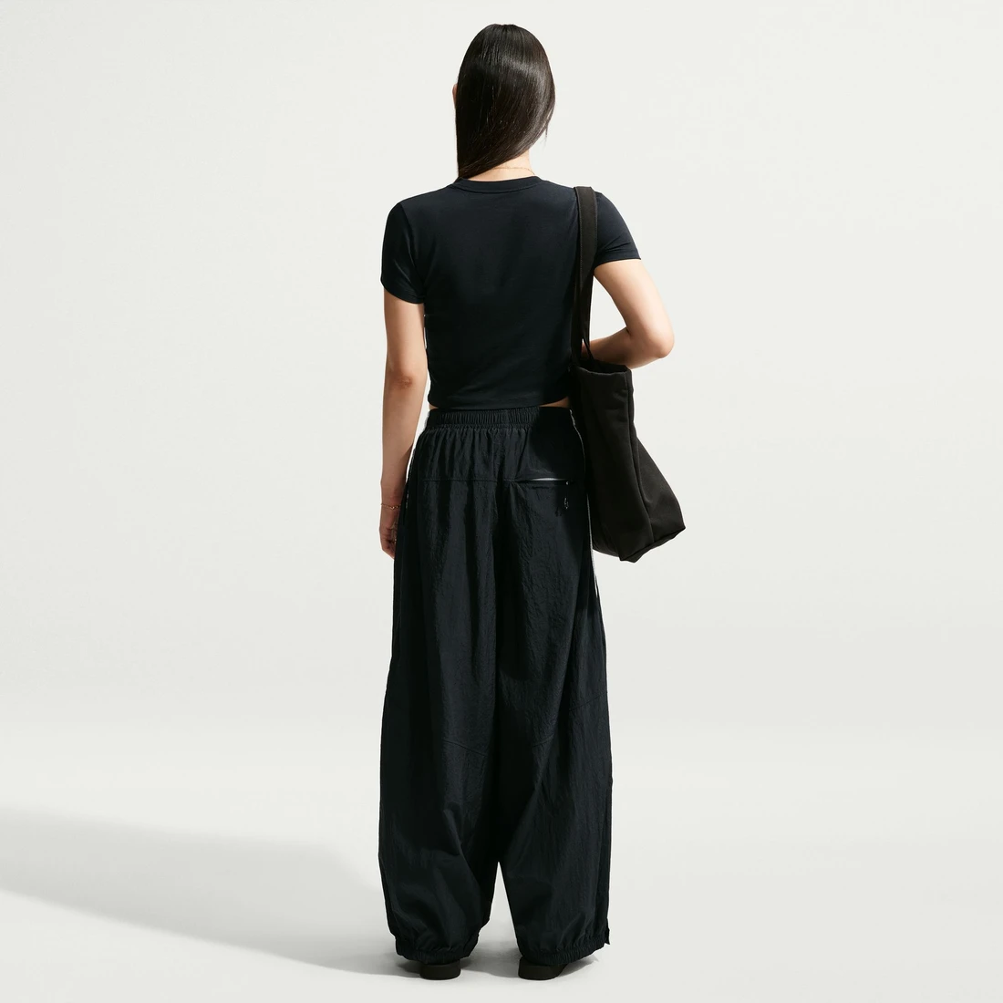 나이키 NSW Nk Chllknt Crp Tee Eg IU4497-010
