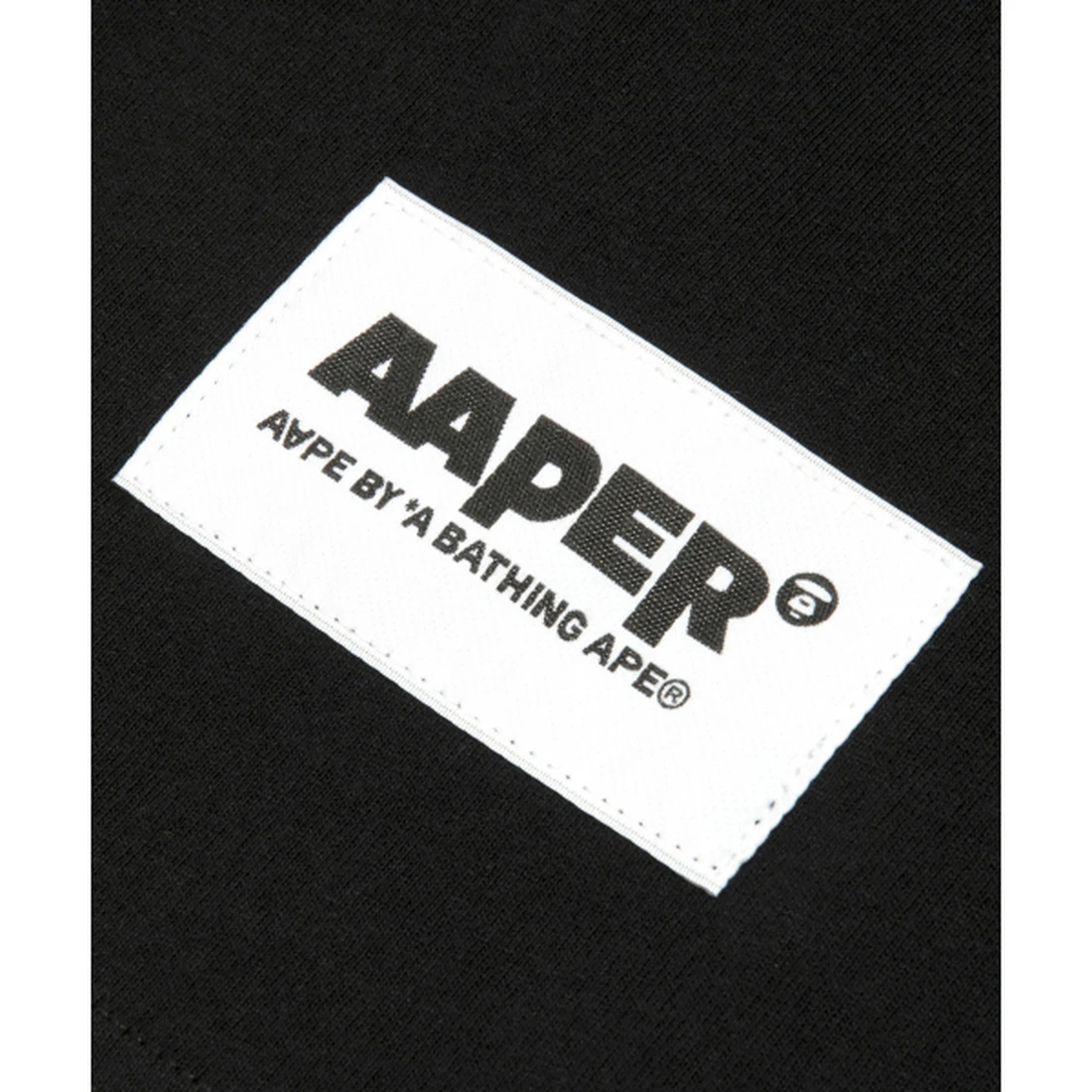 에이프 AAPER 그래픽 티셔츠 블랙 AAPTEM1827XXQBKX