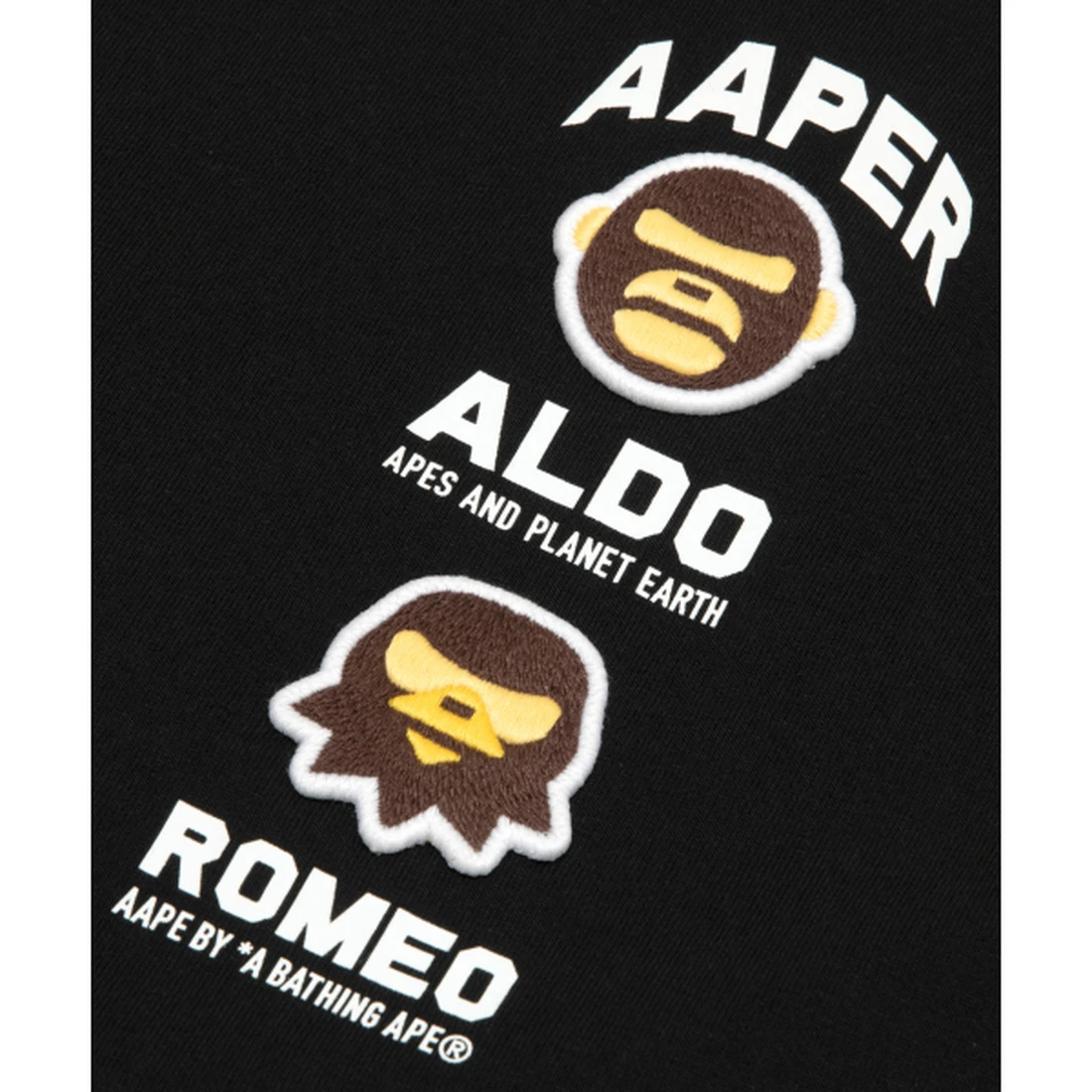 에이프 AAPER 그래픽 티셔츠 블랙 AAPTEM1831XXQBKX