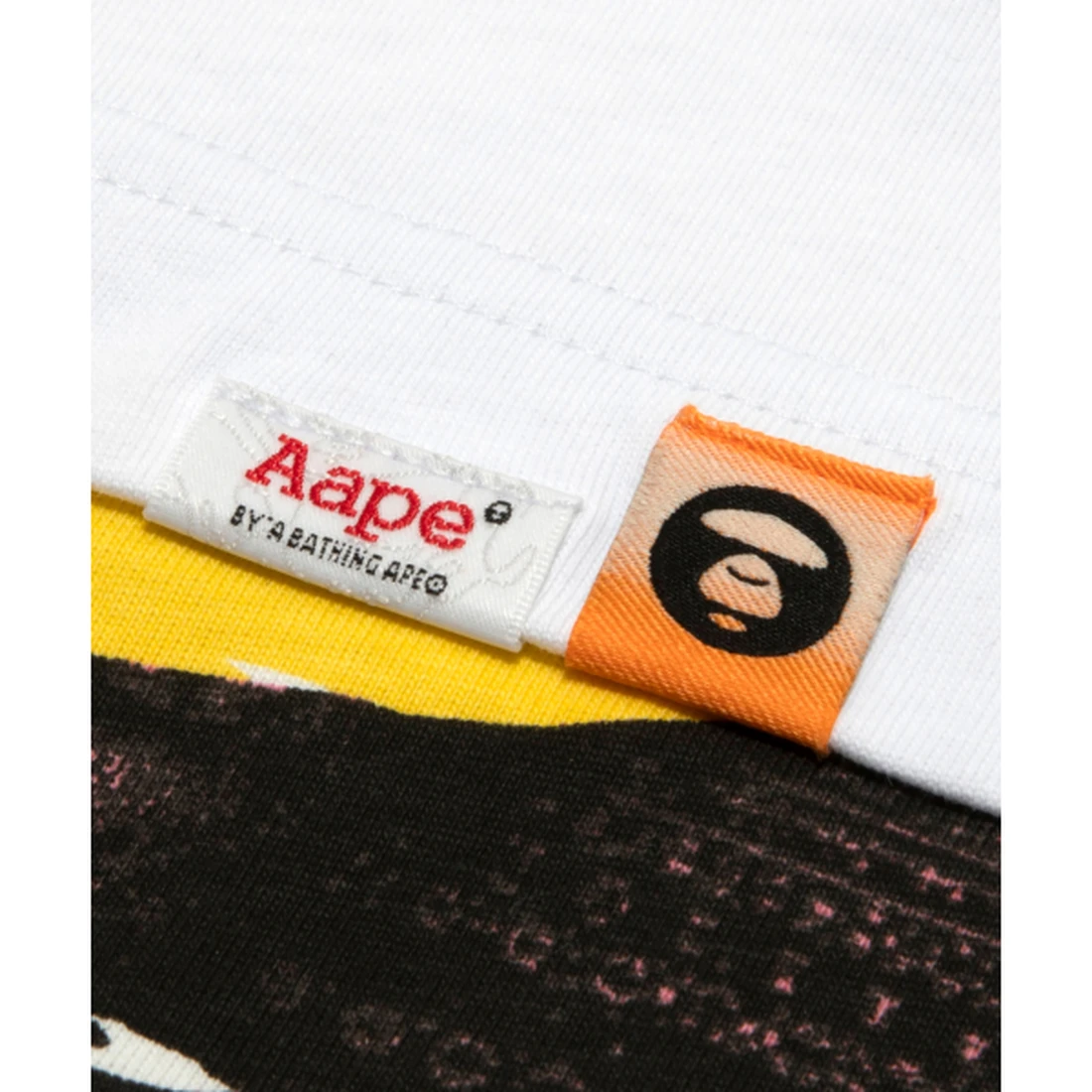 에이프 문페이스 티셔츠 화이트 AAPTEM1877XXQWHX