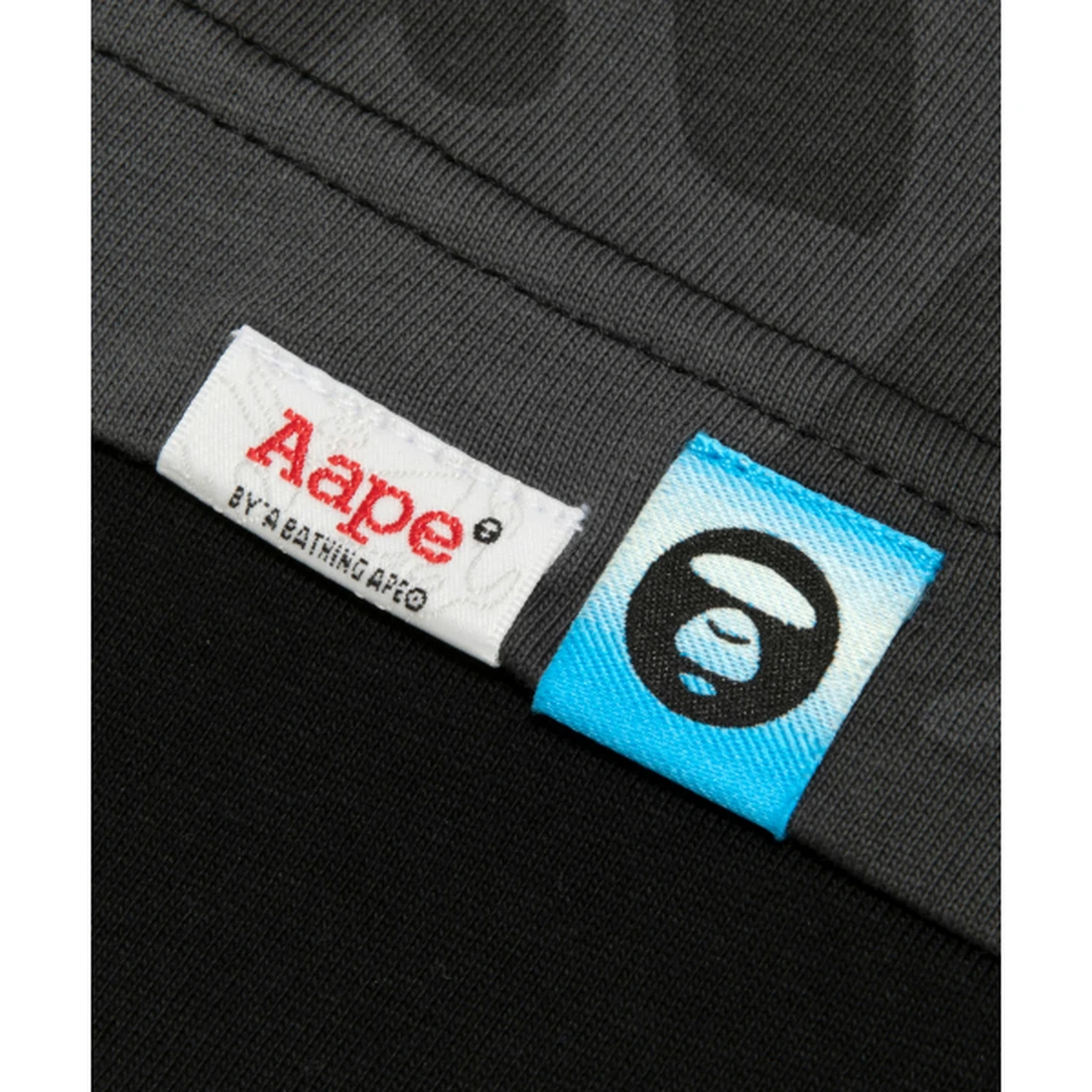에이프 문페이스 티셔츠 블랙 멀티 AAPTEM1877XAQBKZ