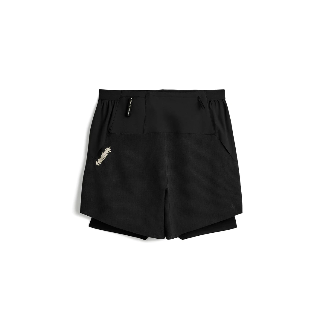 송 포 더 뮤트 x 아디다스 쇼츠 블랙 KW8032