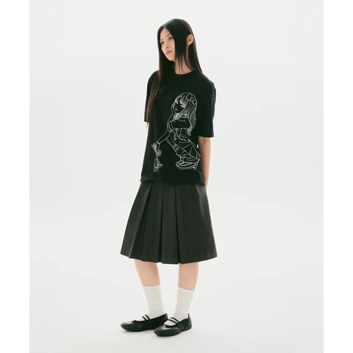 스파오 x 산리오 x 이토 준지 반팔 티셔츠 블랙