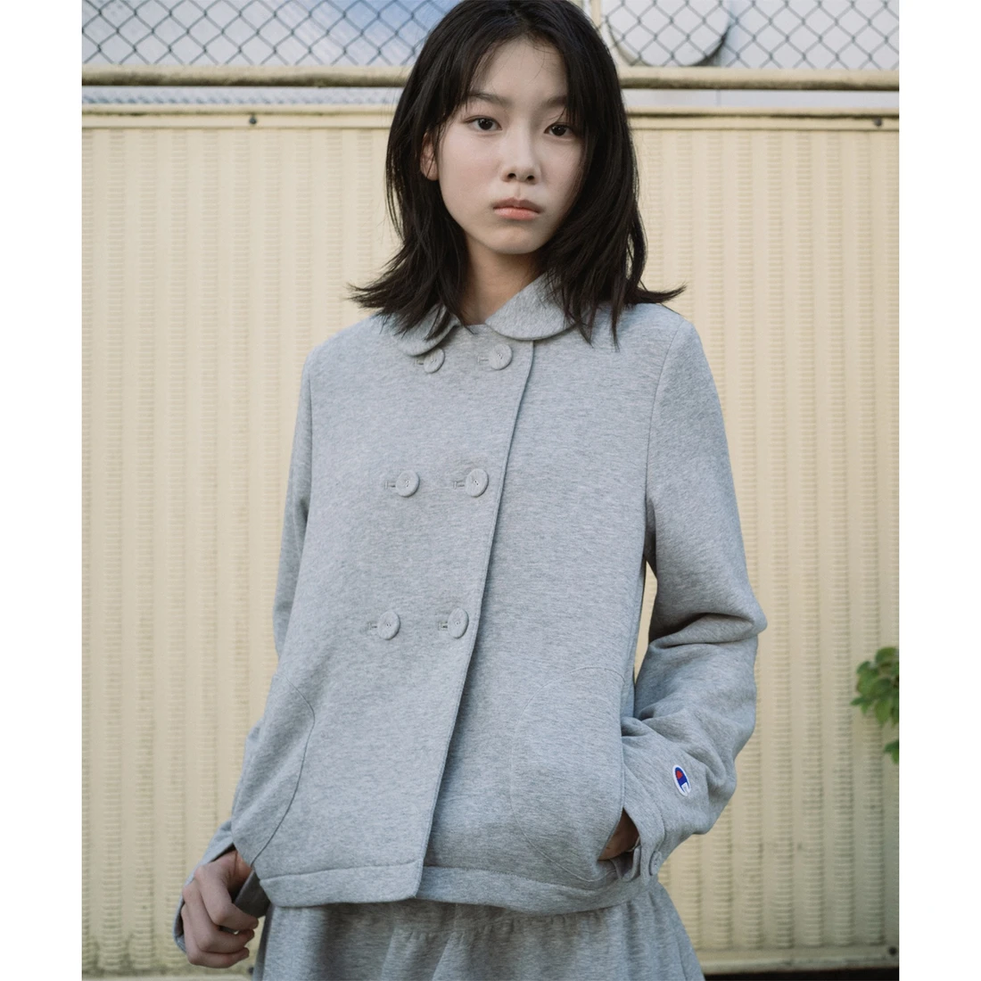 오헤시오 x 챔피온 라운드 카라 더블 버튼 자켓 멜란지 그레이 CHFJC9X01GR 이미지 3