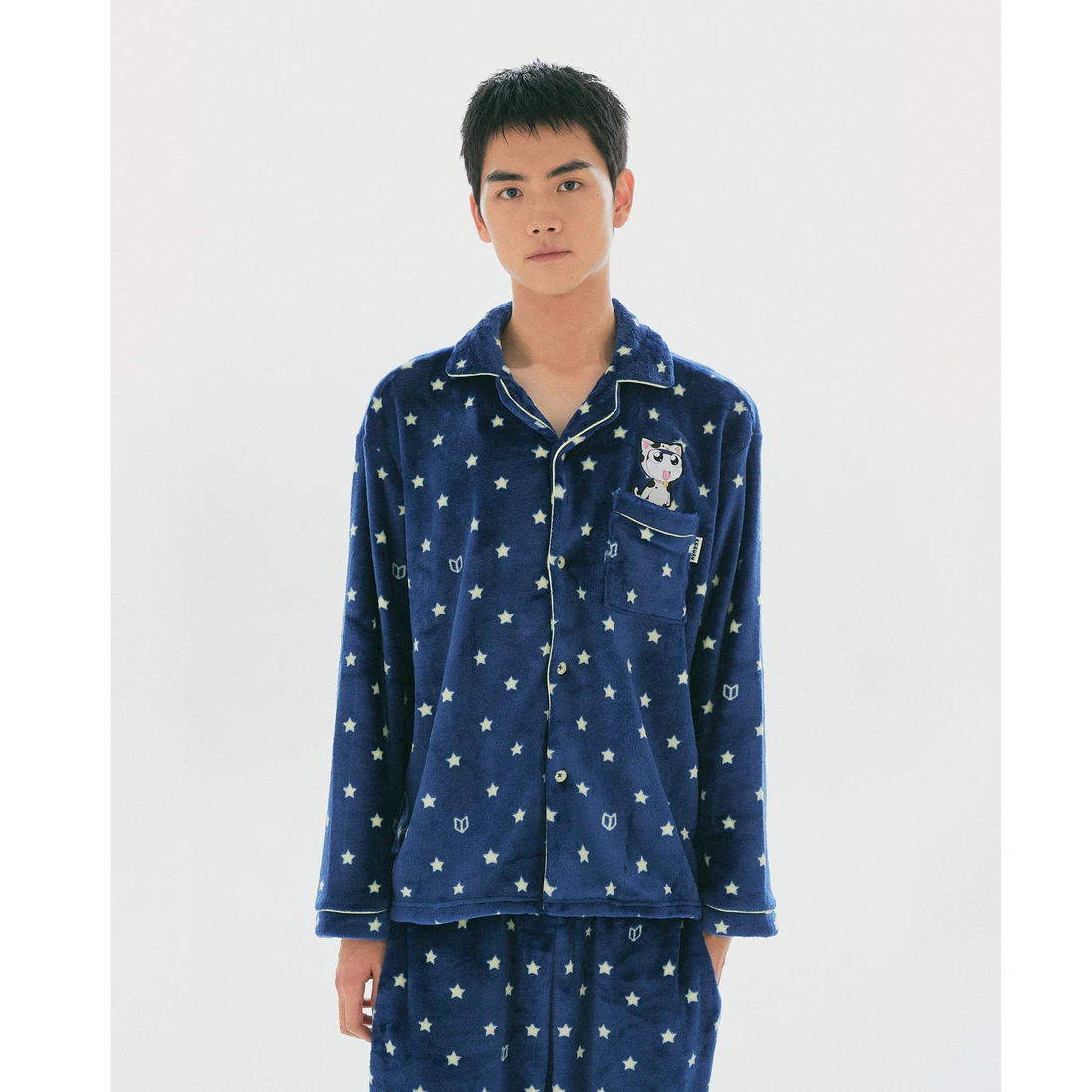 개구리 중사 케로로 x 스파오 수면 파자마 네이비 SPPPG4VU12-NAVY