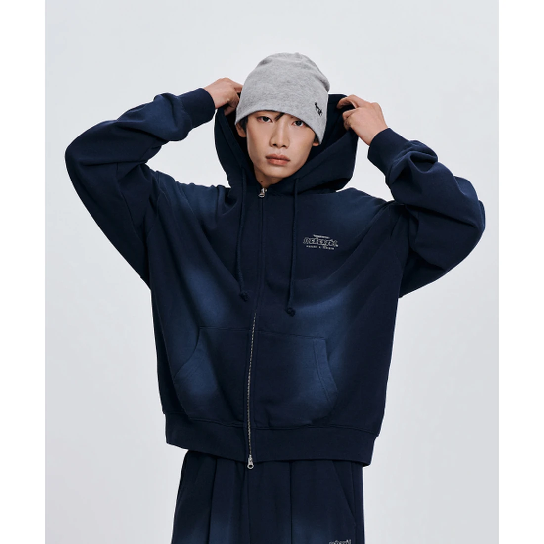 마하그리드 MAH 로고 드레이프 비니 그레이 MG2GFMAB36AGR 이미지 2
