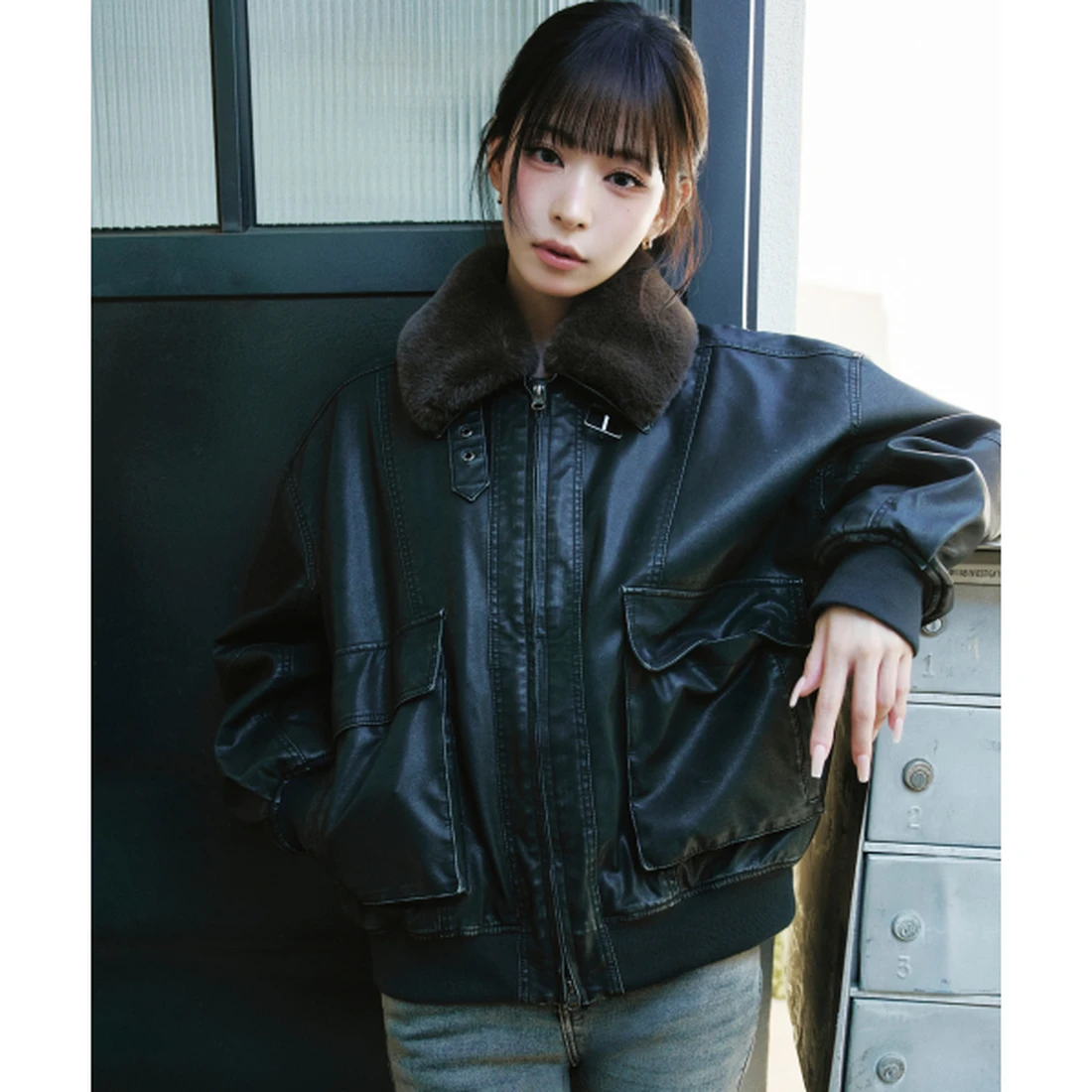 미쏘 페이크퍼 카라 레더 점퍼 블랙 MIWJLGV01C 이미지 2
