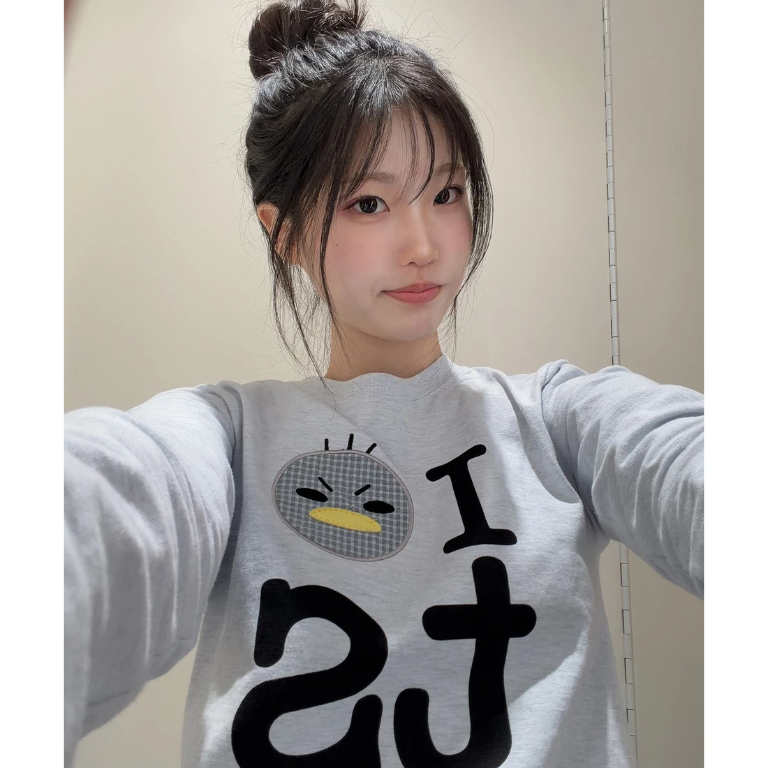 안녕자두야X탄산 꼬꼬 롱슬리브 (스카이블루) T26FCLS12 이미지 2