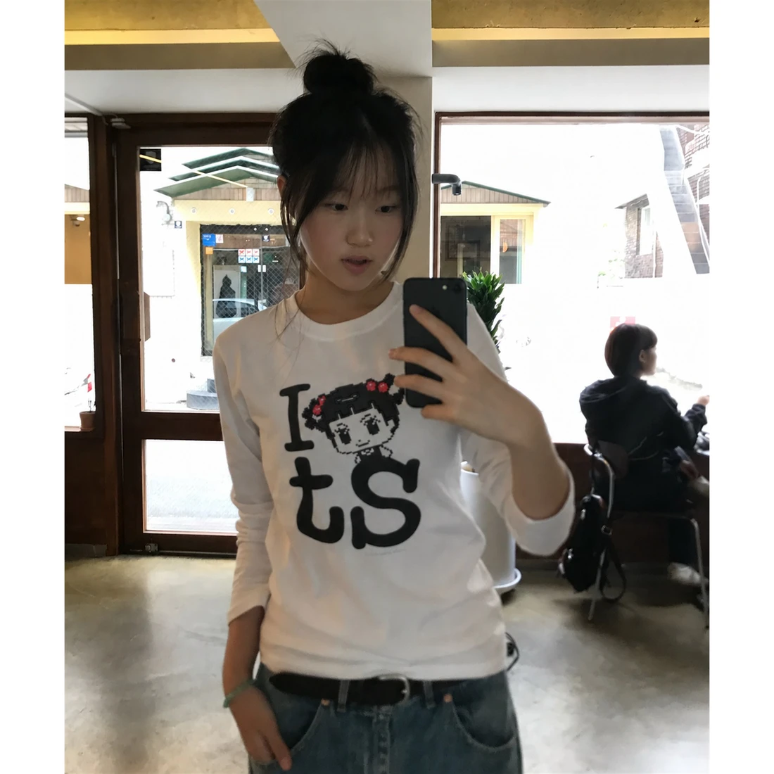 안녕자두야X탄산 자두 롱슬리브 (화이트) T26FCLS09