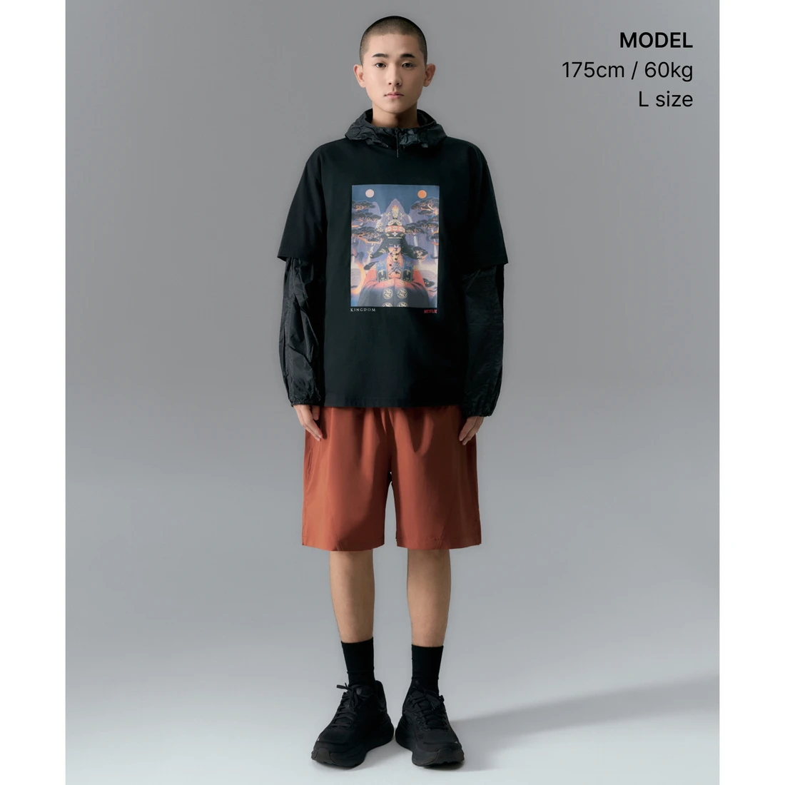 넷플릭스 x 무신사 스탠다드 킹덤 티셔츠 블랙 MMFTSAB84-BK 이미지 3