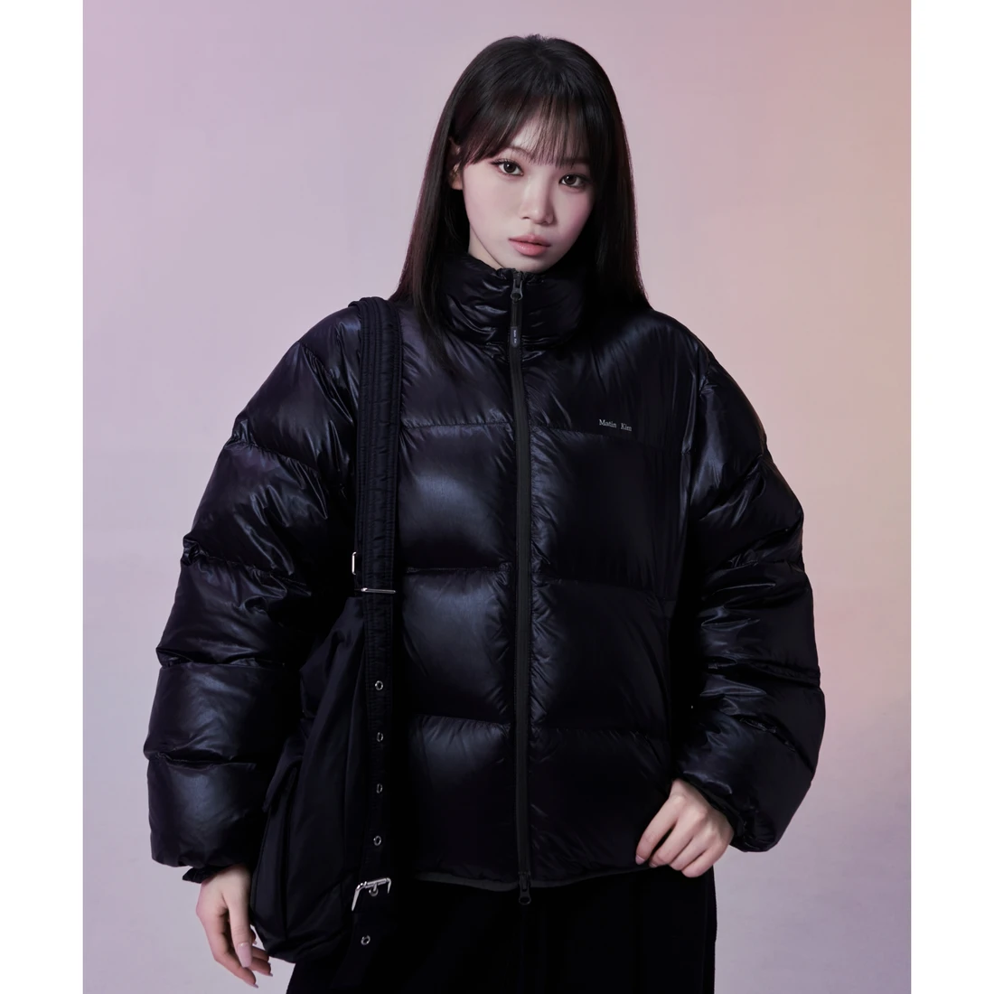 마뗑킴 아이콘 로고 다운 점퍼 블랙 MK269ODW306UBB