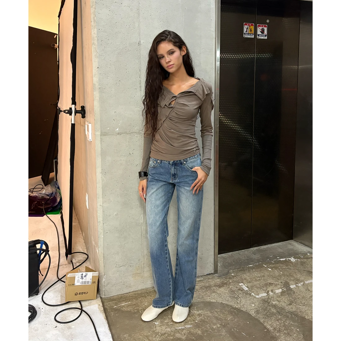 2000아카이브스 소프트 에러 티 브라운 2A26D4TS03BR 이미지 3