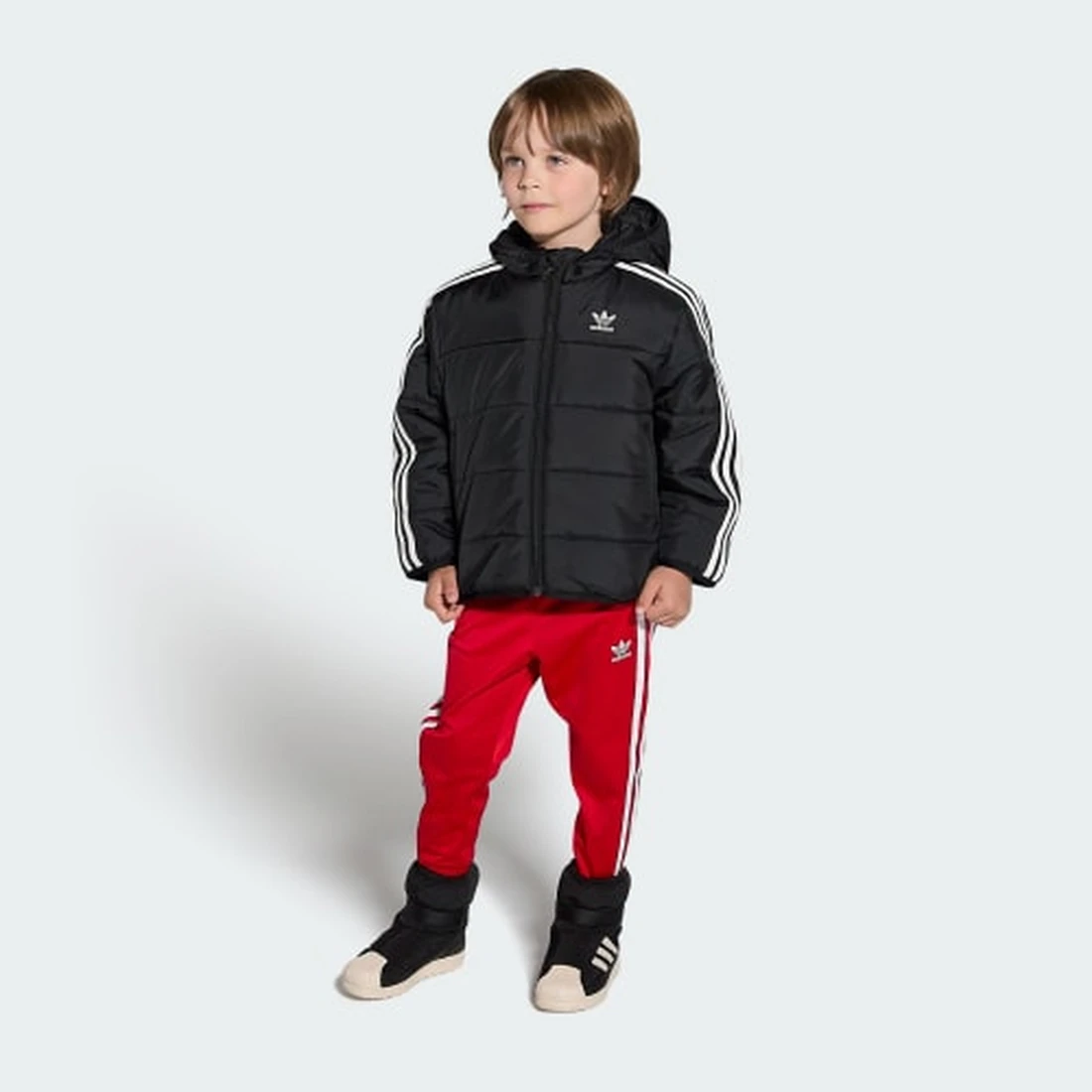 아디다스 슈퍼스타 360 윈터라이즈 부츠 키즈 코어 블랙/원더 화이트/카본 JQ7949 이미지 3
