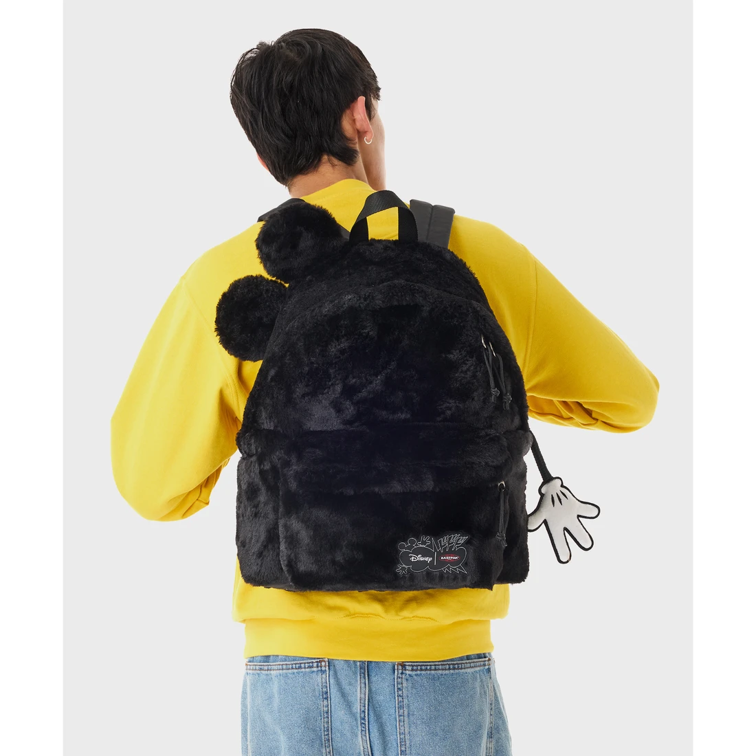 이스트팩 패디드 파커 미키 퍼지 EPFBC7A03CC
