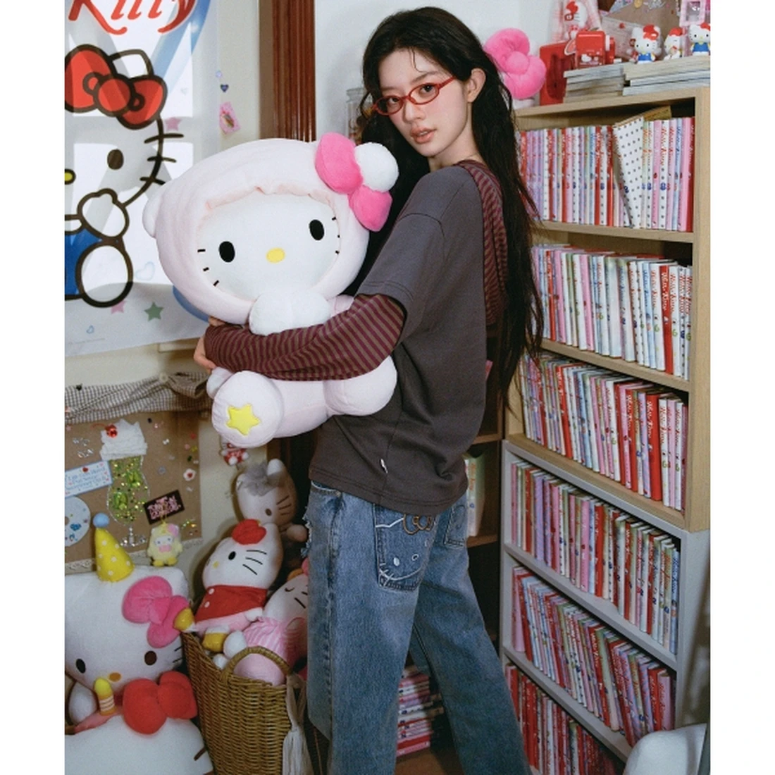 헬로키티 x 에이이에이이 레이어드 후디 퍼플 AE46LWLS004PUR