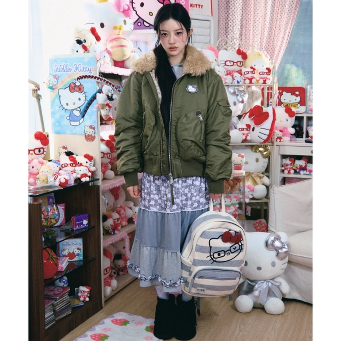 헬로키티 x 에이이에이이 페이스 백팩 스트라이프 AE46LWBG001STP 이미지 2