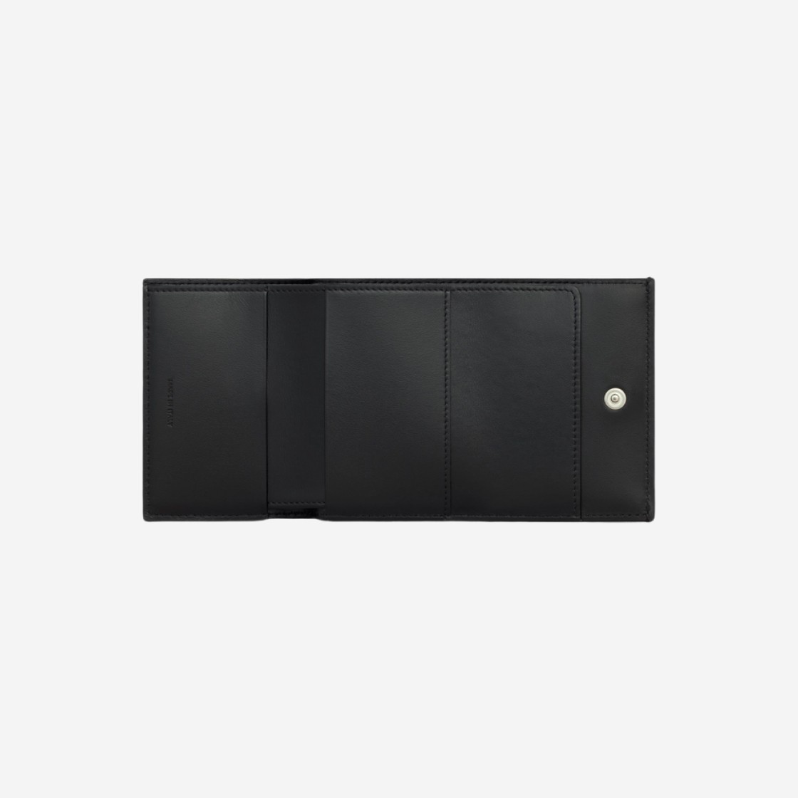 셀린느 그레인드 카프스킨 폴드 컴팩트 지갑 블랙 10E603BEL-38SI